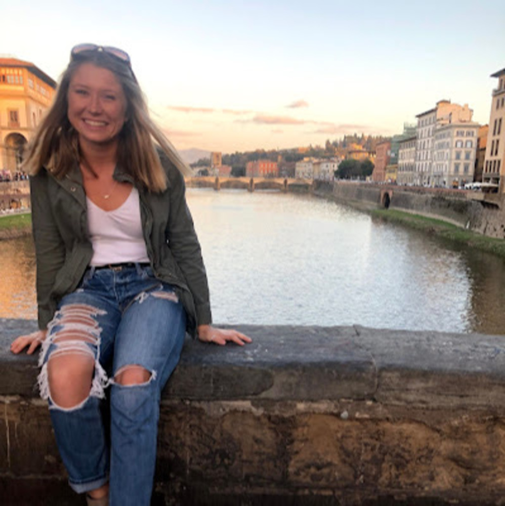 Meet your Posher, Tessa